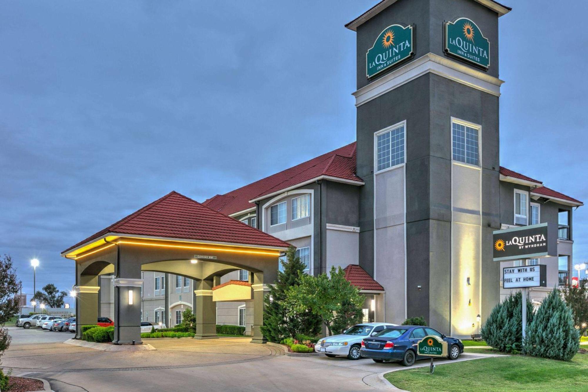 塔尔萨机场/博览广场拉金塔旅馆&套房酒店 圖爾薩 外观 照片